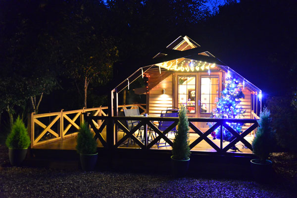 Chew Valley Lodges at Christmas - Sample Photo 1